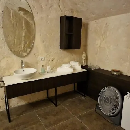 Casa Grotta Francy - Piazza San Giovanni Matera